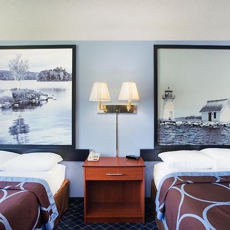 Motel Super 8 By Wyndham Massena Ny Esterno foto